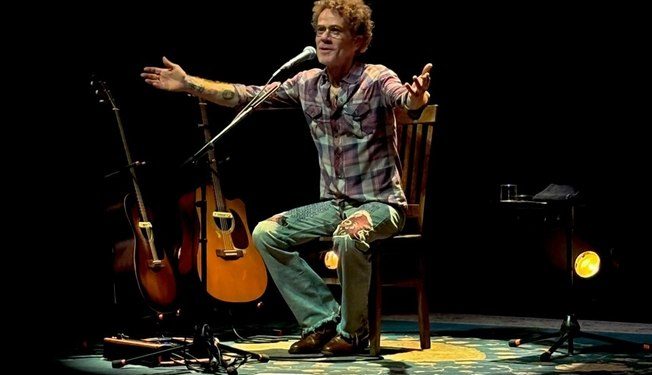 Show de Nando Reis em Manaus chega com ingressos quase esgotados