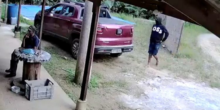 Trabalhador é assassinado a tiros enquanto curtia dia de folga em sítio; veja o vídeo
