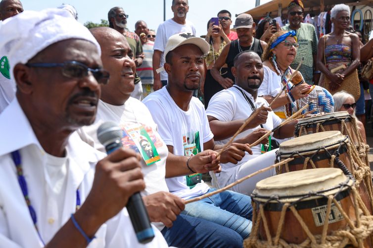 Tomaz Silva/Agência Brasil Rio de Janeiro (RJ), 20/11/2024 - Rio celebra dia Nacional da Consciência Negra no Monumento Zumbi dos Palmares, na região central da capital fluminense. Foto: Tomaz Silva/Agência Brasil