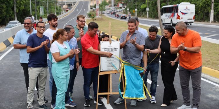 Prefeitura de Manaus realiza aproximadamente 80 entregas de obras, serviços e equipamentos em três meses