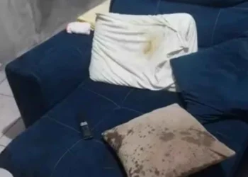 Adolescente é detida após ataque brutal com óleo quente em família