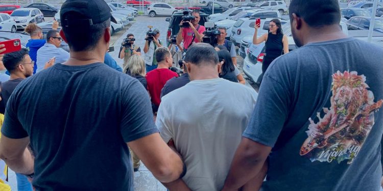 PC-AM prende dois homens envolvidos em homicídios praticados na zona leste