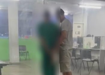 Homem de 21 anos é preso acusado de estuprar os três enteados