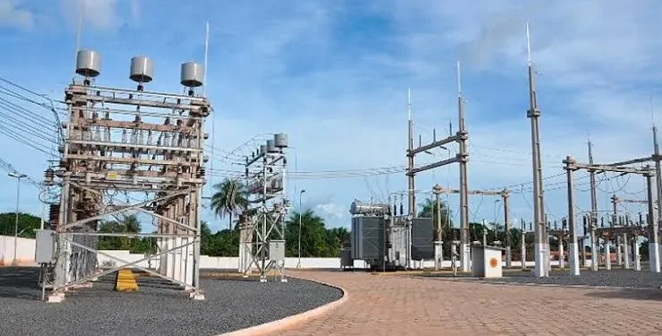 Explosão em subestação elétrica deixa trabalhador com queimaduras pelo corpo