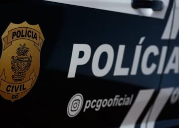 Criança de 6 anos é resgatada em situação de risco extremo e irmão é preso por expô-la a violência e abuso