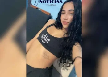 Jovem mãe de 16 anos é brutalmente assassinada a tiros pela milícia