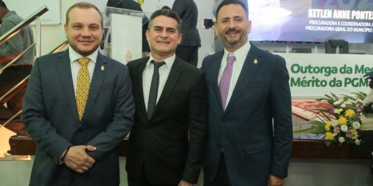 Doutores Rafael Bertazzo e Marco Aurélyo permanecem como procurador-geral por mais quatro anos