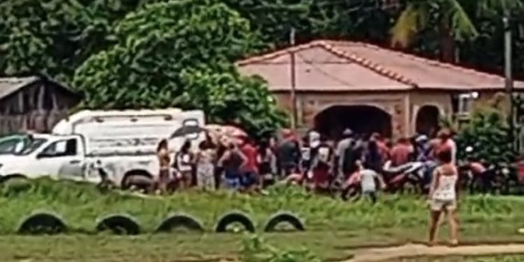 Jovem é espancado até a morte após matar o próprio irmão e o padrasto