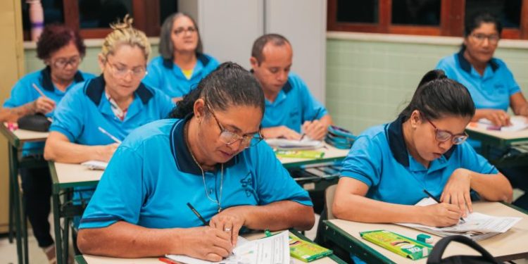 Inscrições para EJA do Sesc Amazonas começaram nesta segunda-feira (2)