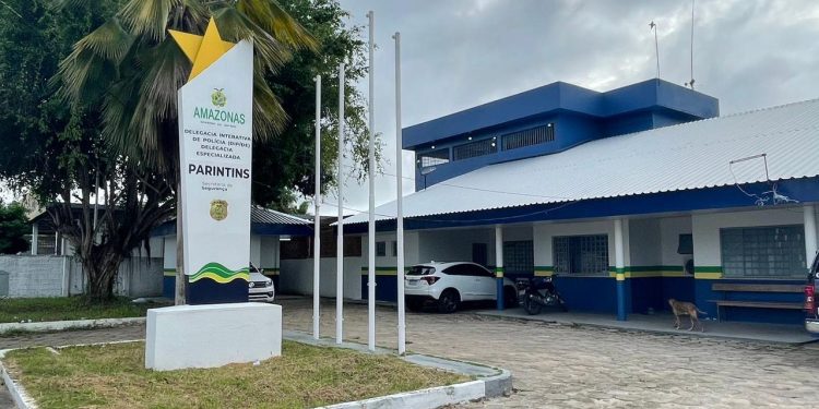 Homem é preso após invadir a residência da ex-companheira