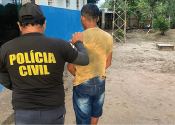 Irmã flagra padrasto abusando sexualmente de enteada