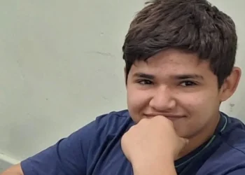 Adolescente é encontrado morto com rede enrolada em pescoço