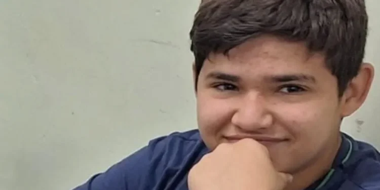 Adolescente é encontrado morto com rede enrolada em pescoço