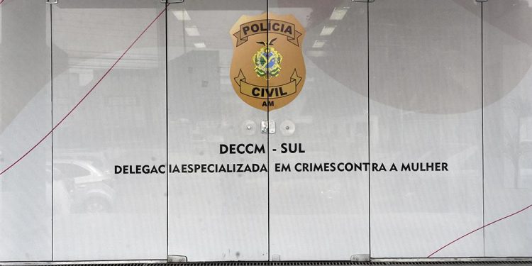 Jovem é preso após tentar matar ex durante agressão brutal