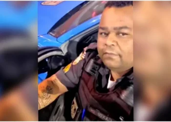 Sargento da PM é assassinado em casa noturna