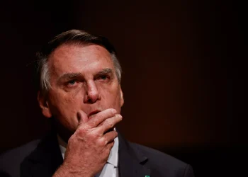 Bolsonaro cancela protesto contra Lula em Manaus e redireciona ato