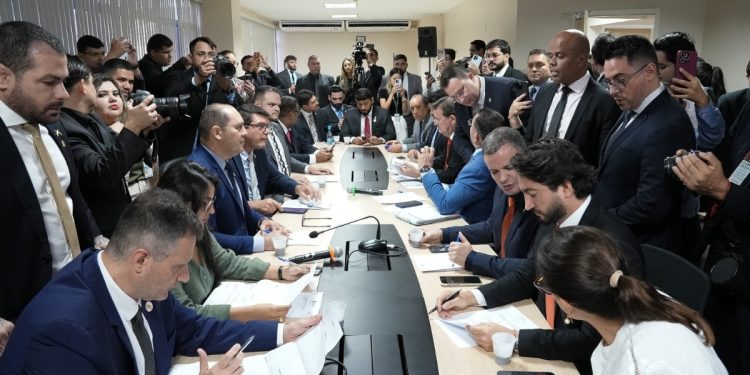 Vereadores definem a composição das Comissões Permanentes e dão início aos trabalhos legislativos