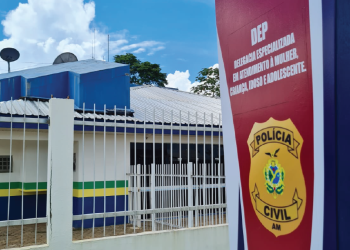 Mãe é presa por agredir o filho de 5 anos