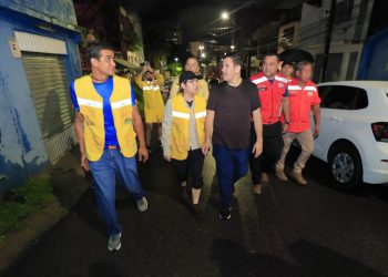 Prefeitura de Manaus intensifica o trabalho de operações emergenciais após fortes chuvas