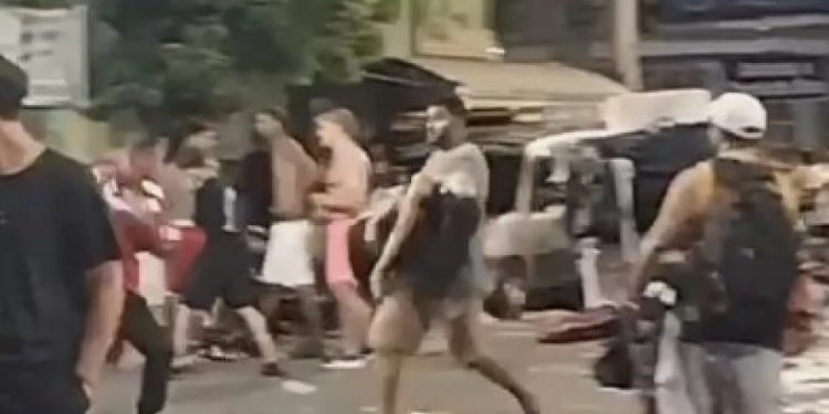 Tiroteio em bloco de Carnaval deixa uma morte e 14 feridos em MG