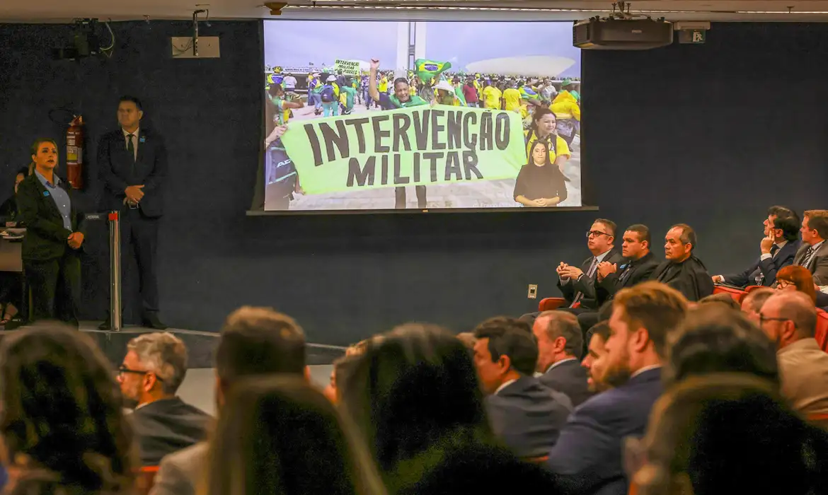 stf-tem-maioria-para-tornar-bo