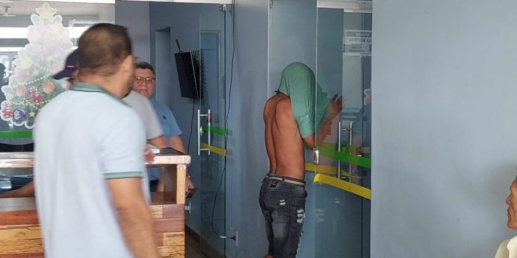 VÍDEO: Pai é preso por abusar sexualmente das filhas; crimes se arrastam desde 2018