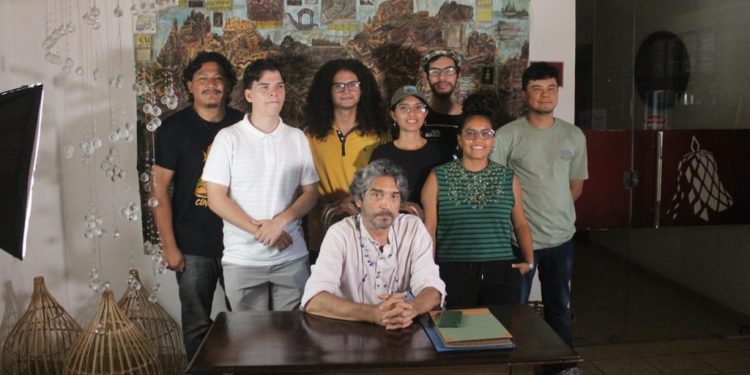 Curta-metragem “Fruto Urbano” estreia no sábado, 22/3, no Teatro Gebes Medeiros