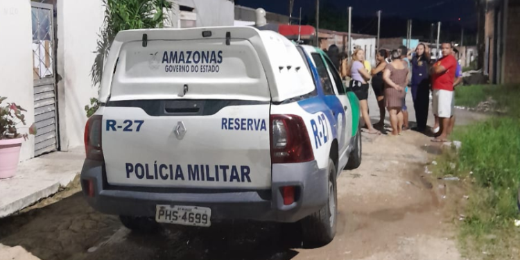 Irmãos são executados a tiros dentro de casa na capital amazonense 