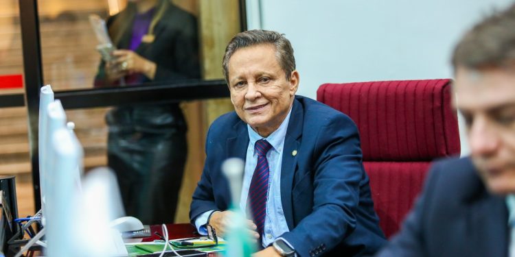 Adjuto Afonso participa de reunião da Unale em Belém e defende prerrogativas parlamentares em nome do Amazonas