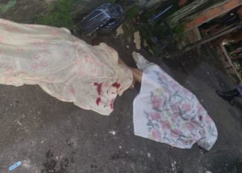 Moradores encontram homens executados após ouvirem tiros em Manaus