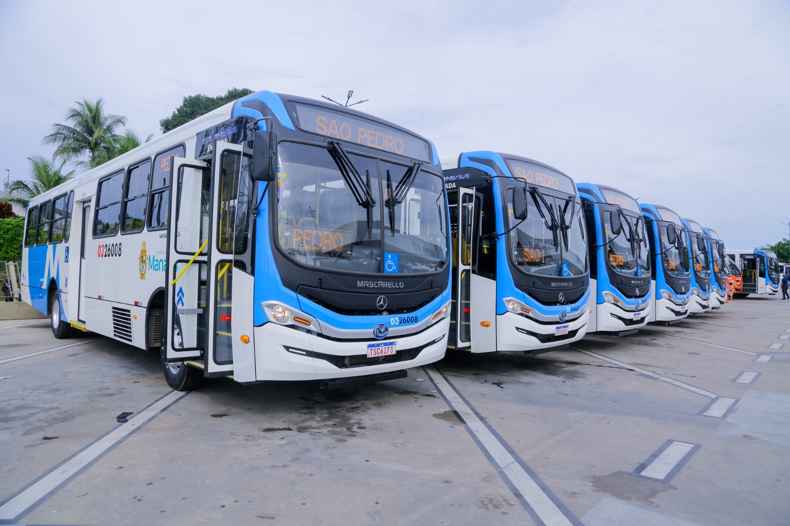 manaus-recebe-23-onibus-novos-