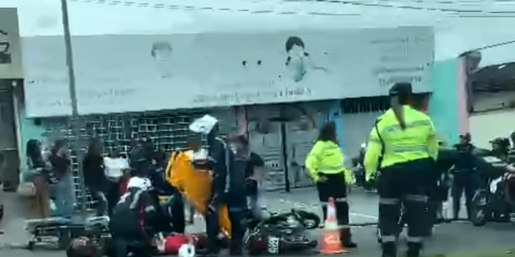 Acidente de motocicleta deixa piloto ferido em Manaus; veja o vídeo