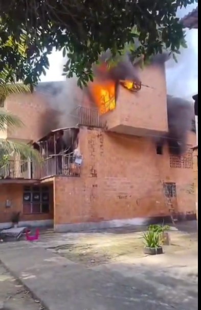 incendio-destroi-quatro-aparta