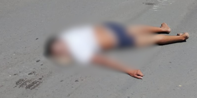 Suspeito de cometer assalto morre ao cair de garupa de moto