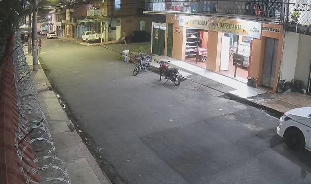 camera-mostra-ataque-a-tiros-q