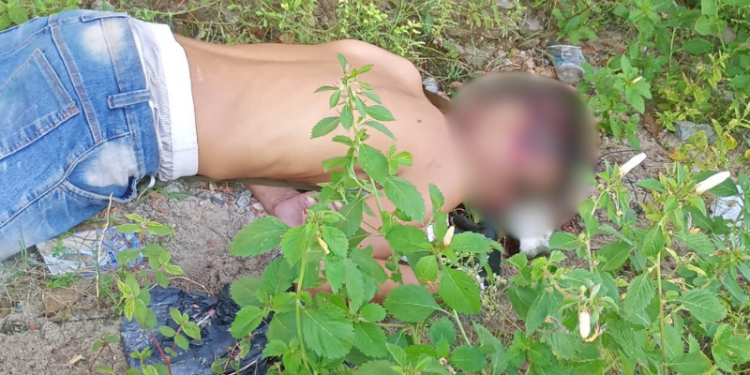 Jovem é encontrado morto com marcas de tiros no Monte Sião