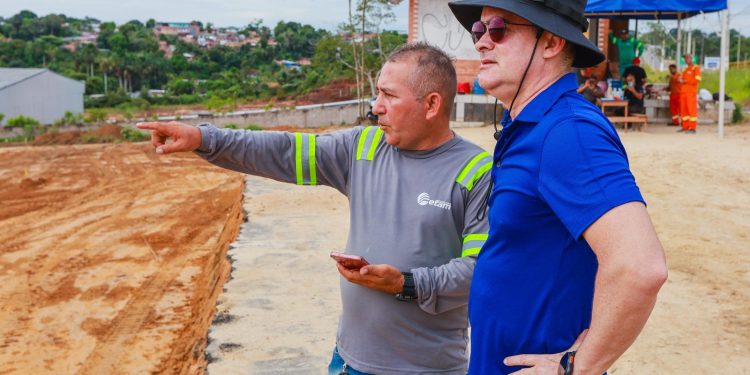 Prefeito David Almeida anuncia construção de novo conjunto habitacional com 576 moradias na avenida do Turismo