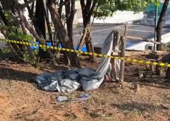 Carreta atinge e mata homem esmagado no Distrito Industrial