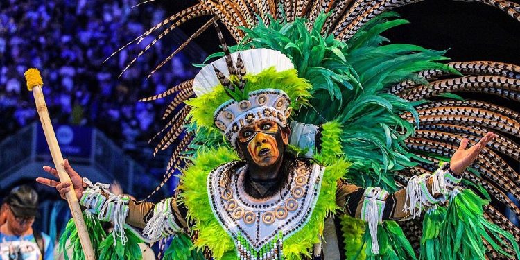 Pajé do Boi Caprichoso gera polêmica com supostas críticas “gordofóbicas” às dançarinas; veja o vídeo 