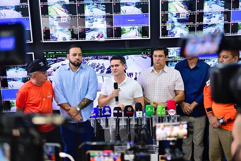 prefeito-david-almeida-anuncia