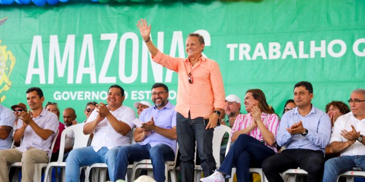 Inaugurações reforçam saúde, segurança e renda em Tapauá durante celebração da padroeira Santa Rita