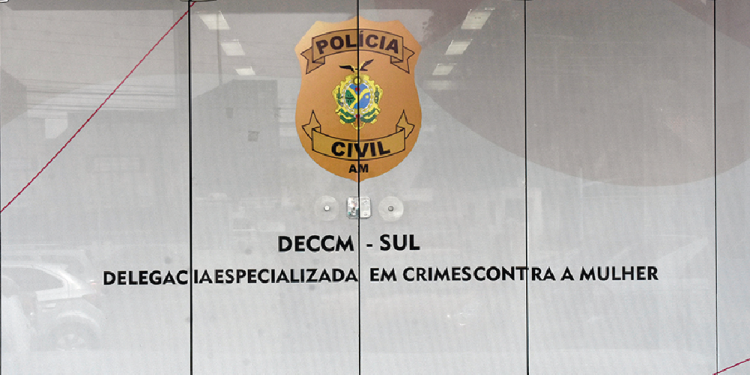 Homem é preso por perseguição a ex-namorada