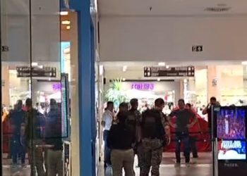 Bandidos armados invadem joalheria no Amazonas Shopping; veja o vídeo 