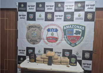 Mulher é presa com 11 tabletes de drogas no porto de Jutaí