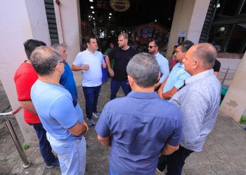 Prefeito em exercício Renato Junior celebra 142 anos do mercado Adolpho Lisboa e anuncia revitalização