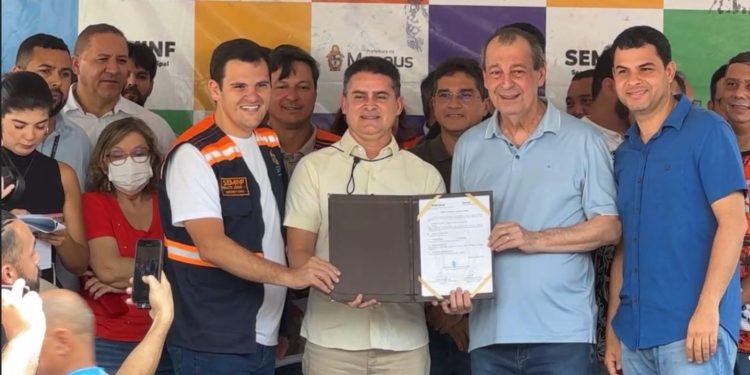 Prefeito David Almeida declara apoio a Omar Aziz para as eleições em 2026
