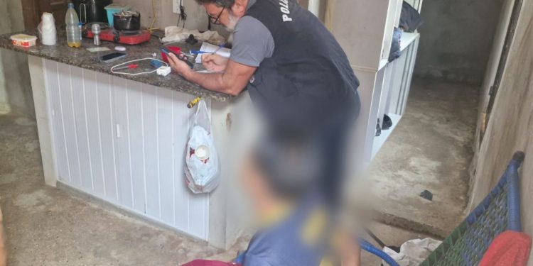 Vídeo: Pai é preso acusado estuprar a própria filha de 10 anos e desejá-la como esposa em Manaus 