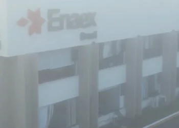 Explosão em fábrica deixa mortos e desaparecidos no Paraná