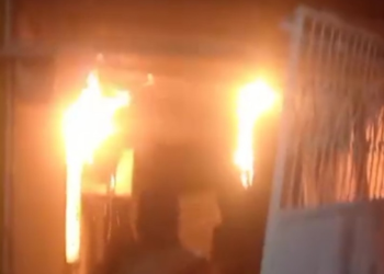 Incêndio destrói casa no bairro Alvorada e família perde tudo