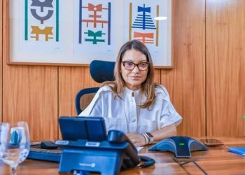 Primeira-Dama Janja e embaixador da COP-30 participam de encontro científico na UFAM